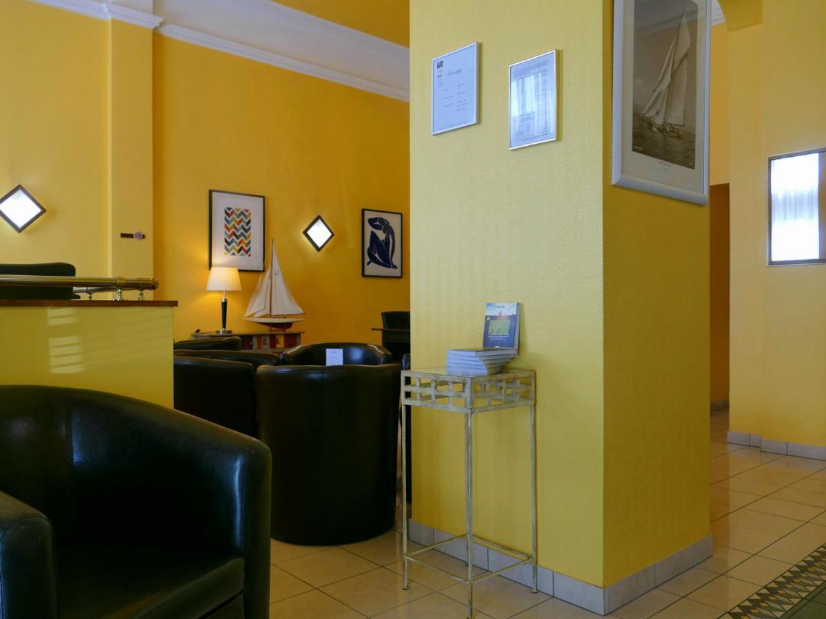 Hotel Berlioz Euroairport Basel - Mulhouse - Freiburg แซ็ง-ลุยส์ ภายนอก รูปภาพ