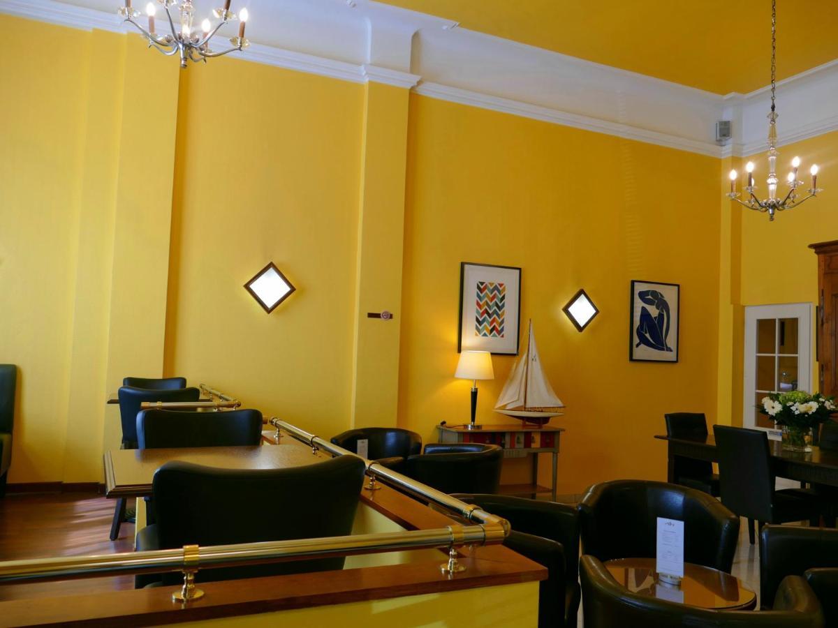 Hotel Berlioz Euroairport Basel - Mulhouse - Freiburg แซ็ง-ลุยส์ ภายนอก รูปภาพ